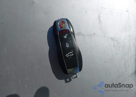 2017 Porsche Macan z USA, uszkodzony, nr VIN WP1AA2A55HLB00806